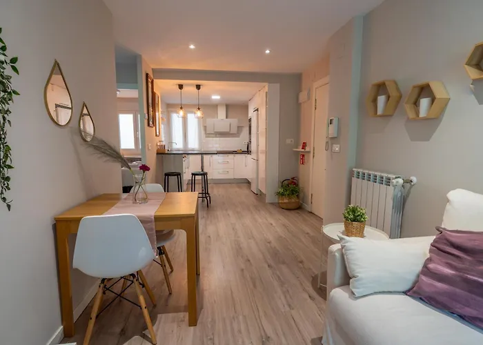 Precioso Piso En Pleno Centro De Apartmán *